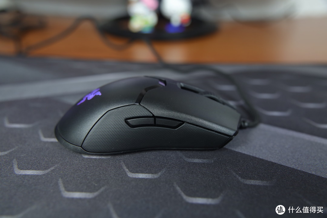 我的2019攒机之路外设篇：光学微动 双手通用 Razer Viper 雷蛇毒蝰入手体验