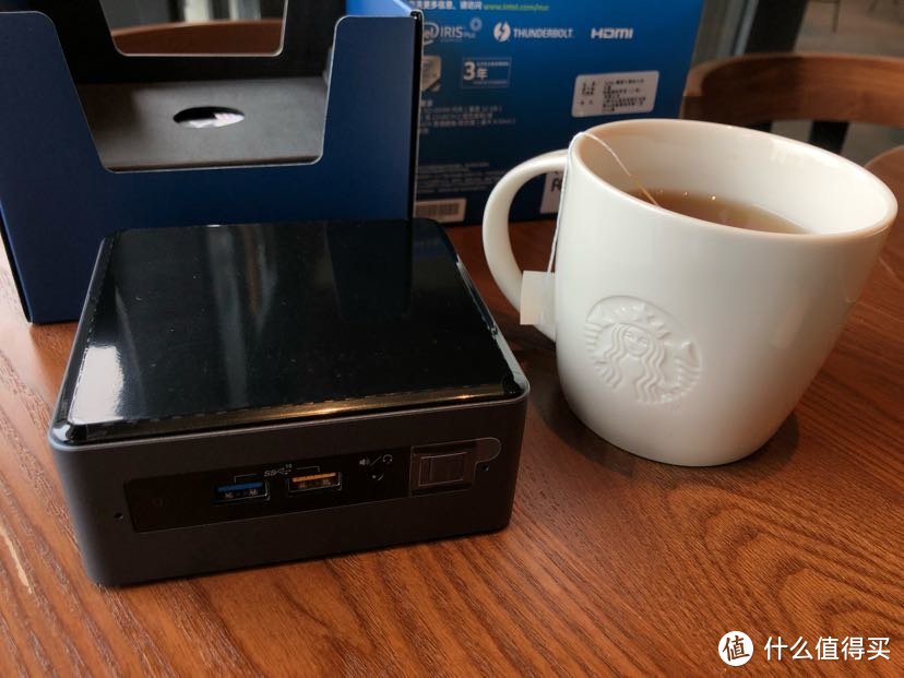 intel NUC8i3BEH开箱