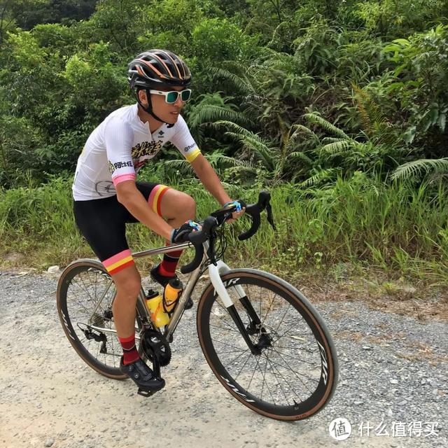 砾石公路车初体验：云豹M3不锈钢Gravel Bike