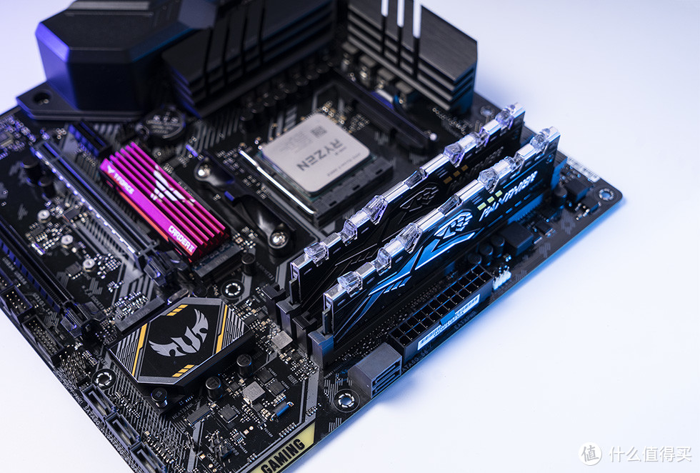 非X570 PCIE4.0要给砍？华硕TUF B450装机实测，且用且珍惜