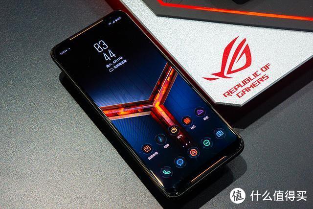 游戏要有“信仰之光”，ROG Phone2手机顶配版开箱体验