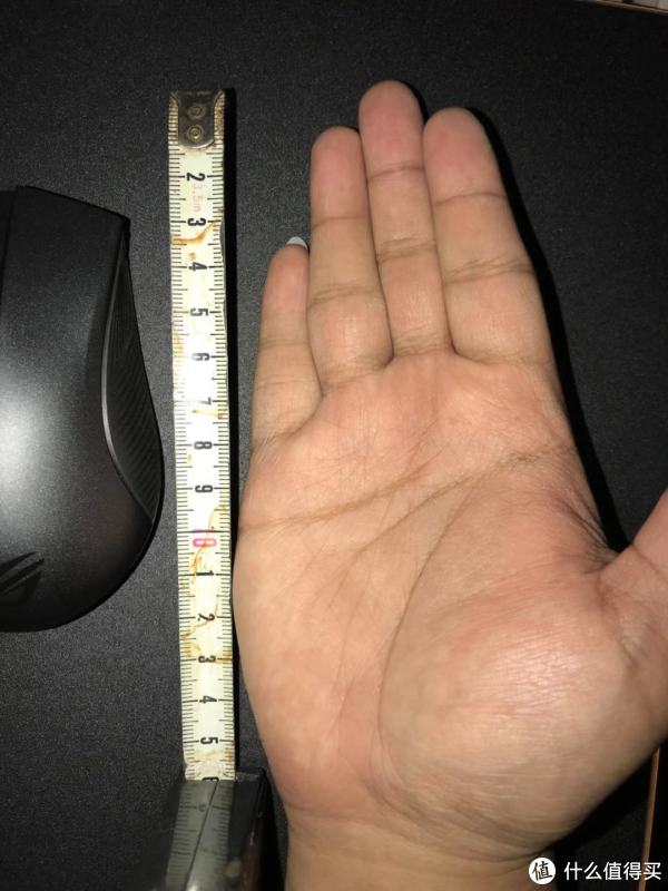 ROG STRIX CARRY灵刃抢先开箱评测