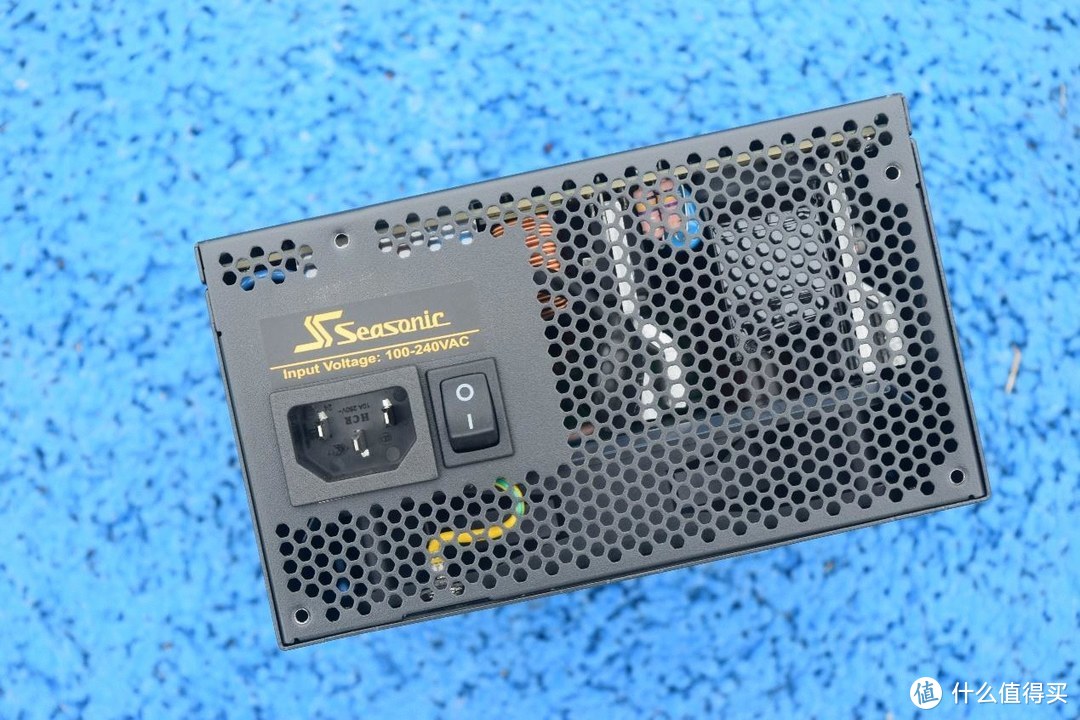 传说中的口碑电源，海韵CORE GX650 80PLUS金牌电源拆解与装机