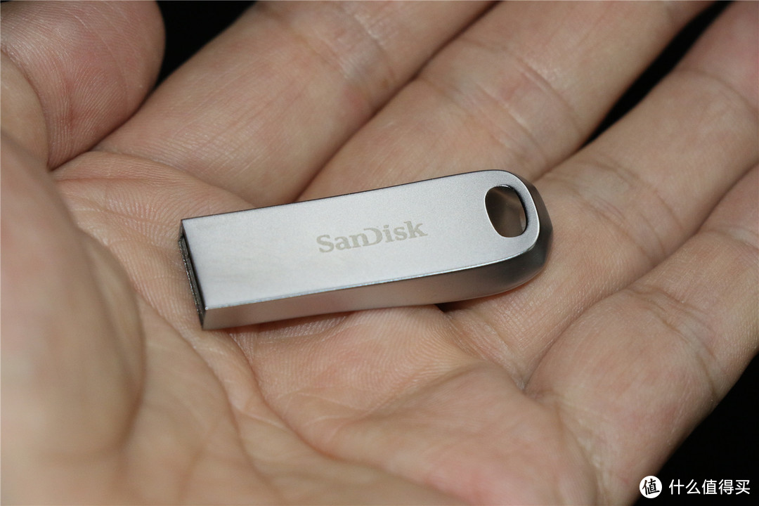 海量存储 高速传输--SanDisk CZ74至尊高速酷奂USB 3.1金属U盘128G深度评测
