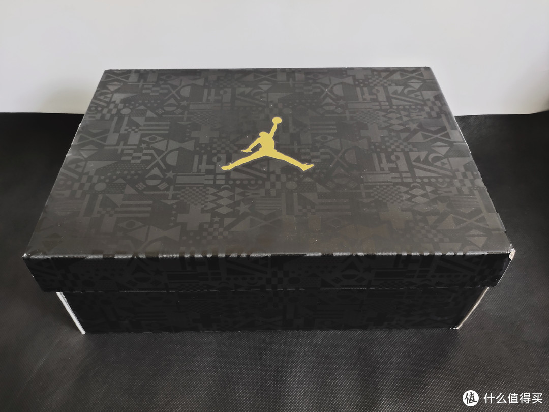 红红火火世界杯，Air Jordan 4 FIBA 开箱