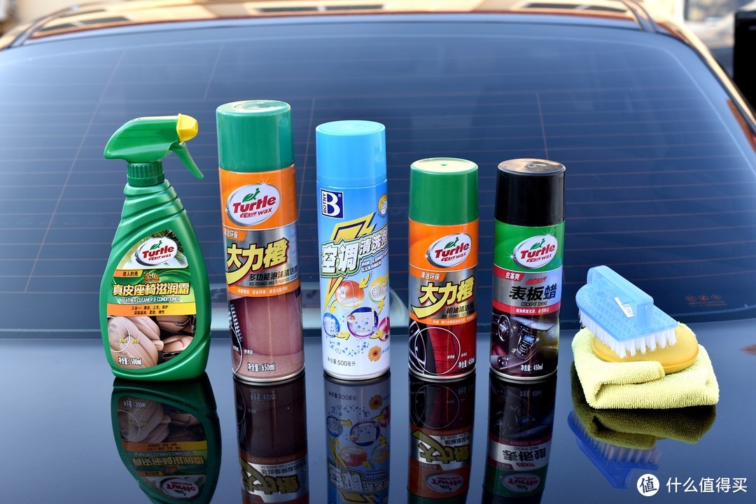 车内清洁大作战：DIY清洗汽车内饰，简单便宜不求人