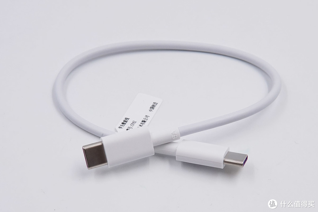 40W SCP移动电源好伴侣，华为USB-C to USB-C 5A数据线评测