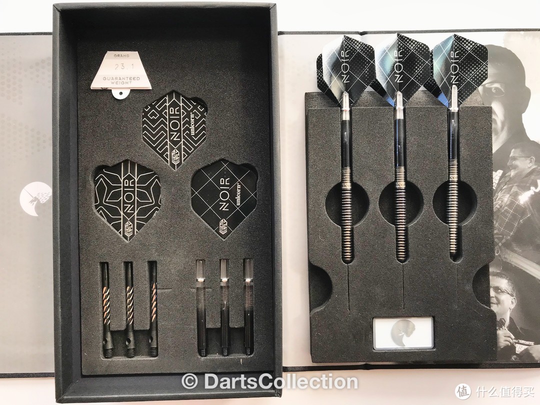 飞镖收藏开箱评测第二期——Noir Gary Anderson Steel Tip Dart Set