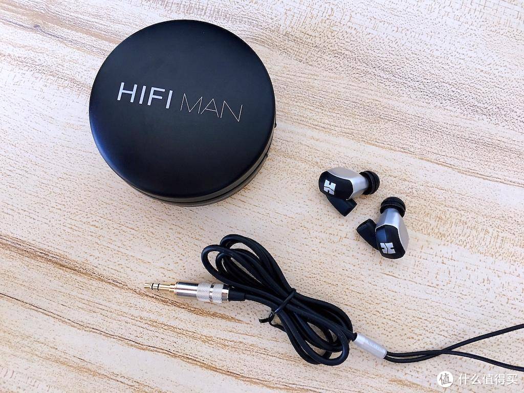 拓扑振膜降低频响失真，HIFIMAN RE2000，还原更自然更真实的声音