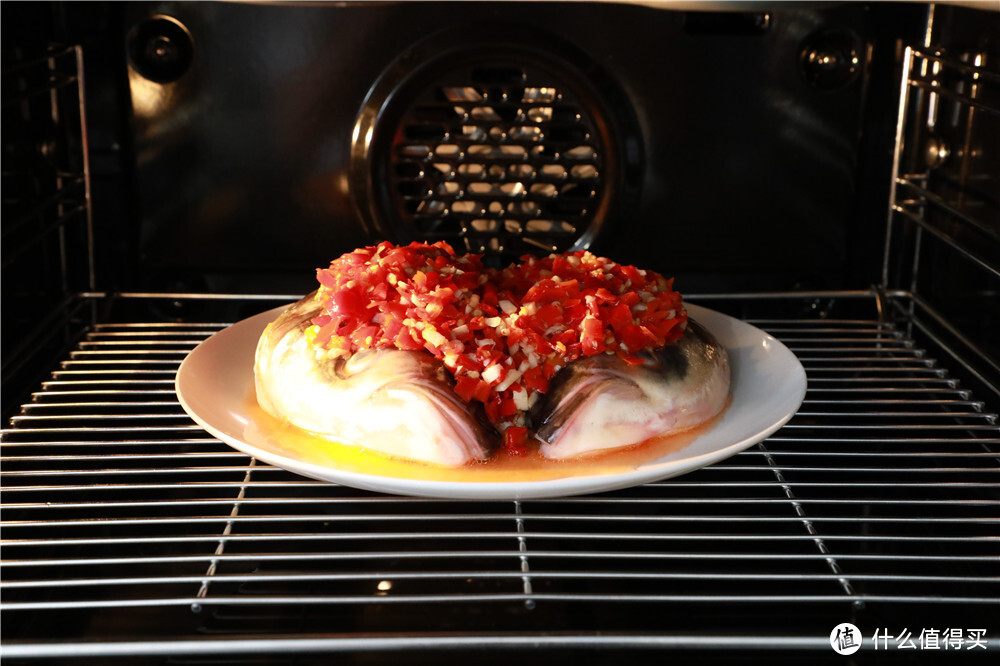 大厨的秘制剁椒鱼头做法，鲜香麻辣，入味又下饭