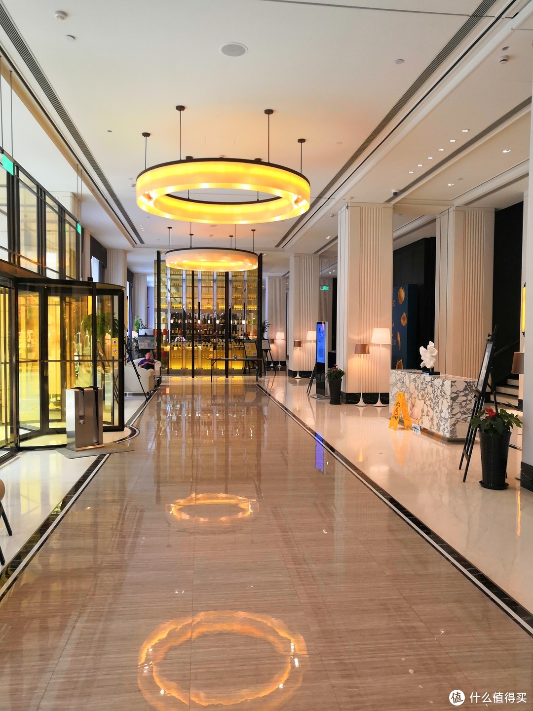 住在历史里篇一上海外滩郁锦香新亚酒店原上海新亚酒店