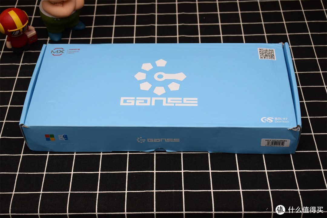 开学换新季——GANSS GS87-D 背光双模机械键盘开箱