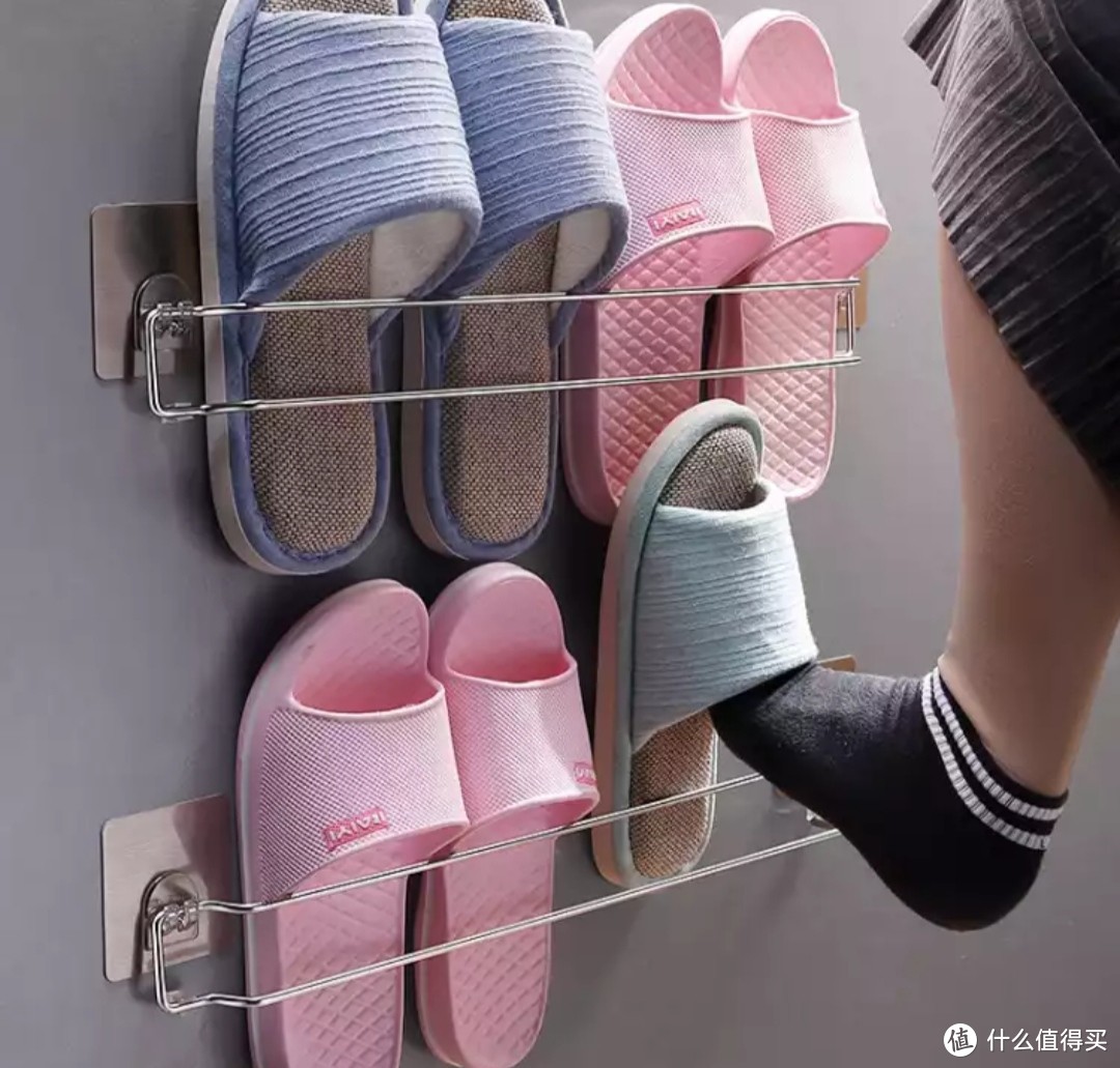 不锈钢无痕黏贴的拖鞋支架（美观轻巧与人性化设计）非常实用的节省空间好物