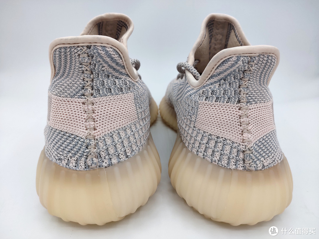 名为粉天使的YEEZY350亚洲限定