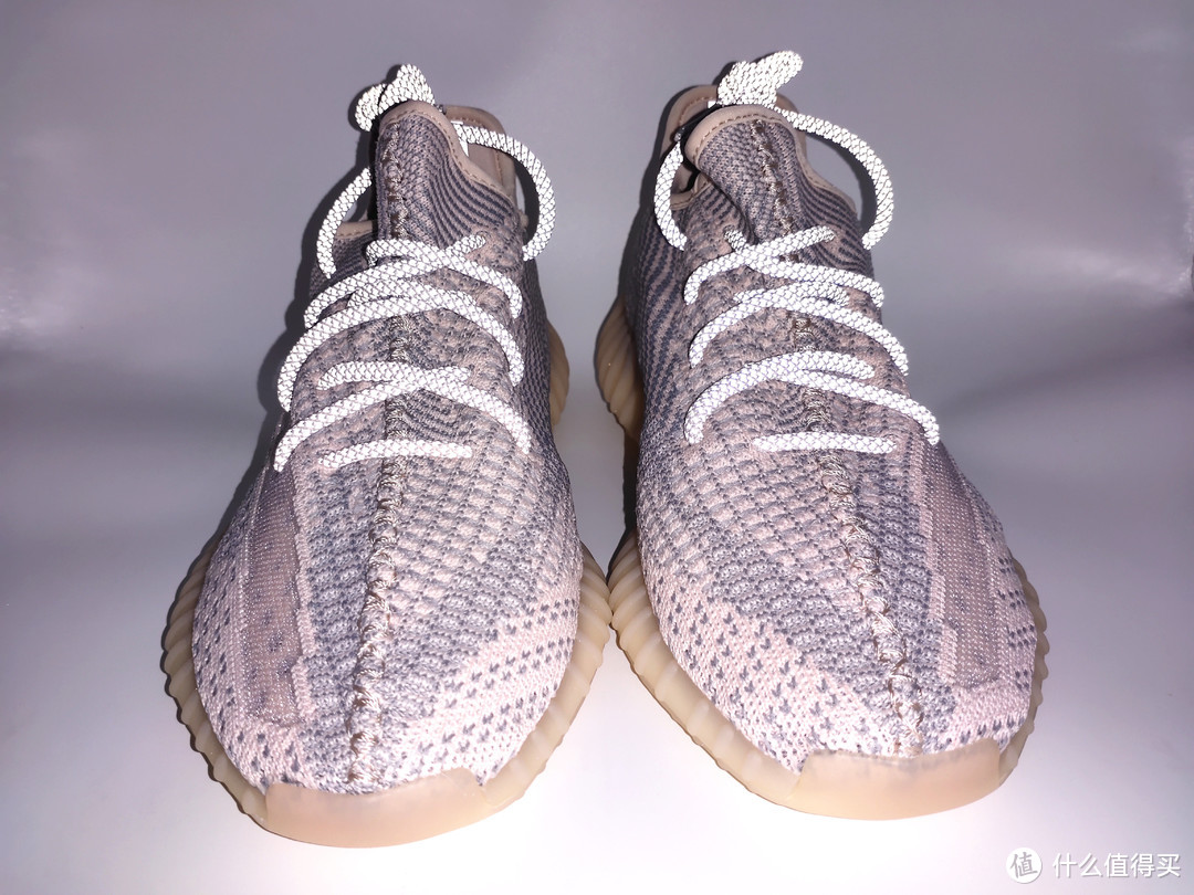 名为粉天使的YEEZY350亚洲限定