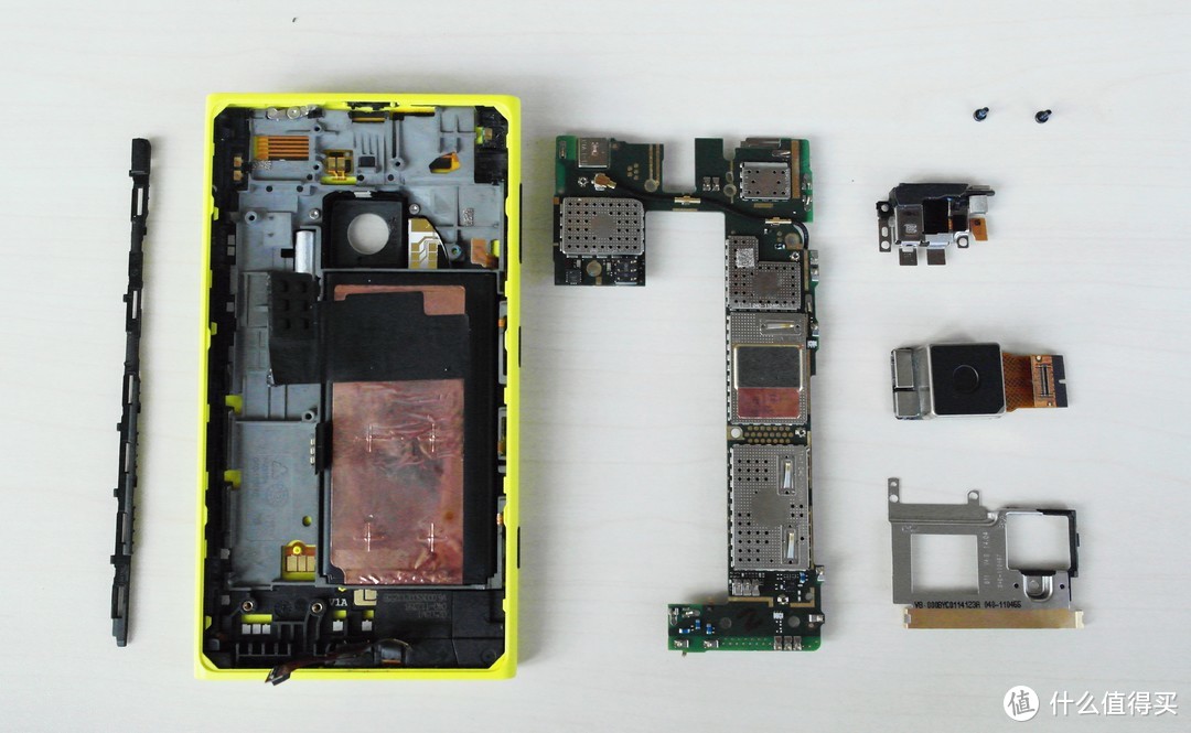 Nokia的回忆杀Lumian1020拆解分享