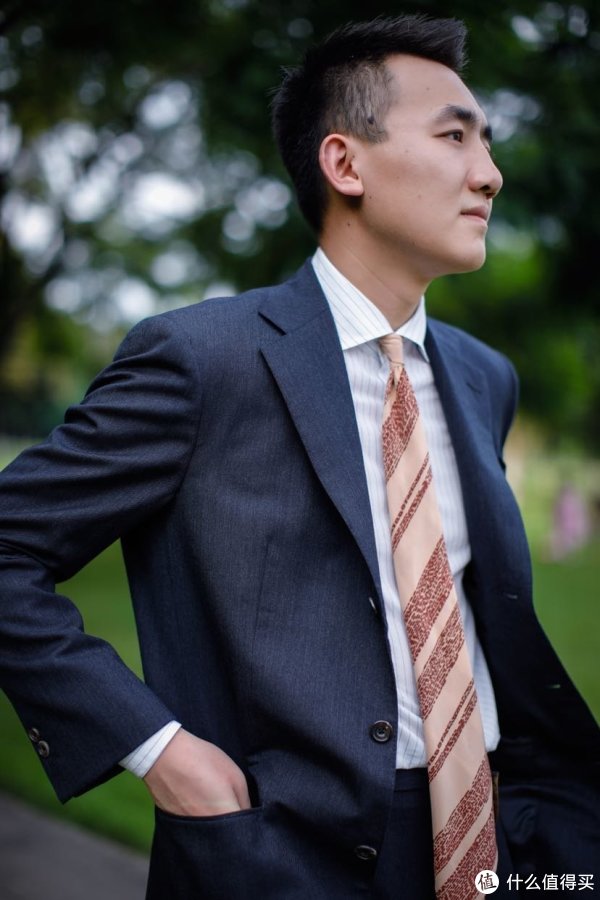 男装定制 篇二:西服定制 重庆之光