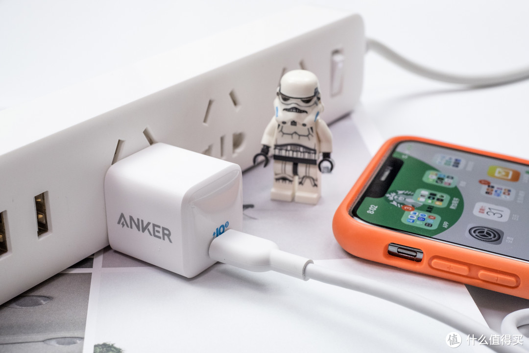 把苹果「五福一安」给抛弃了，换上一样大小的18W PD快充充电器：Anker PowerPort III Nano 体验分享