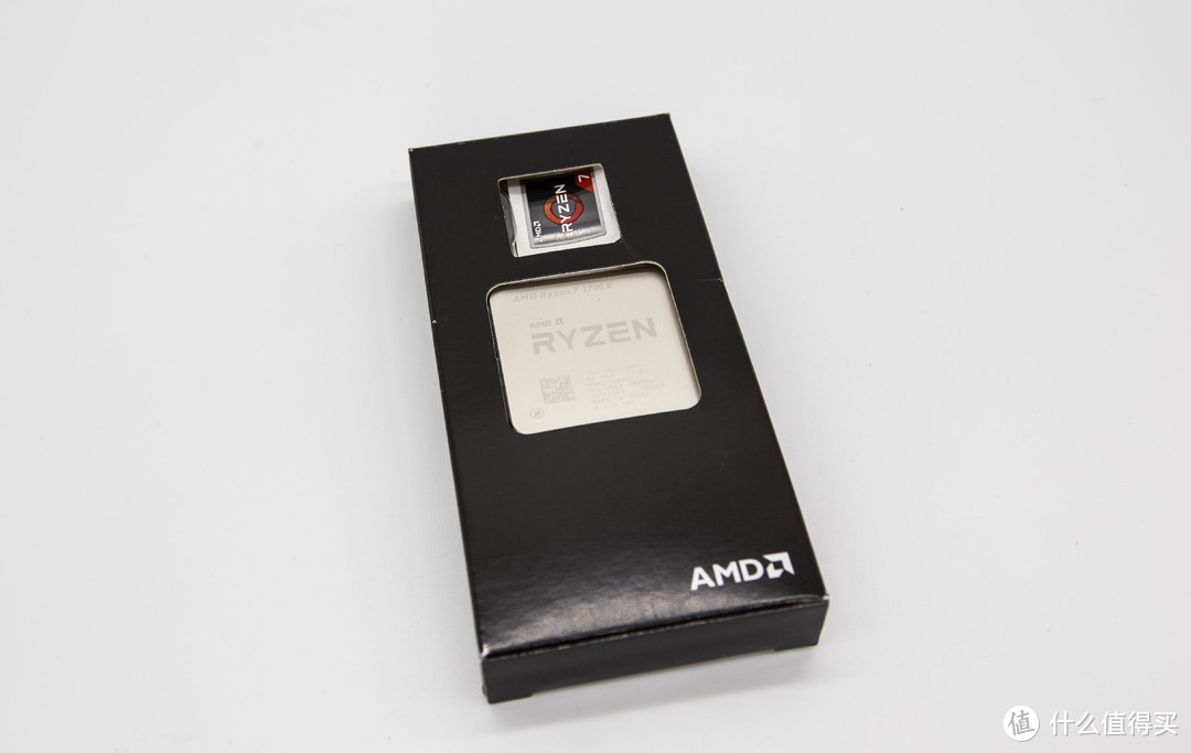 AMD Ryzen 7 3700X