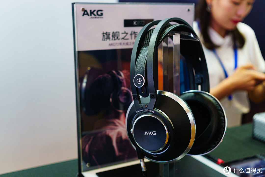 经典梅花标再现江湖：AKG 爱科技 发布 K361、K371头戴式便携耳机