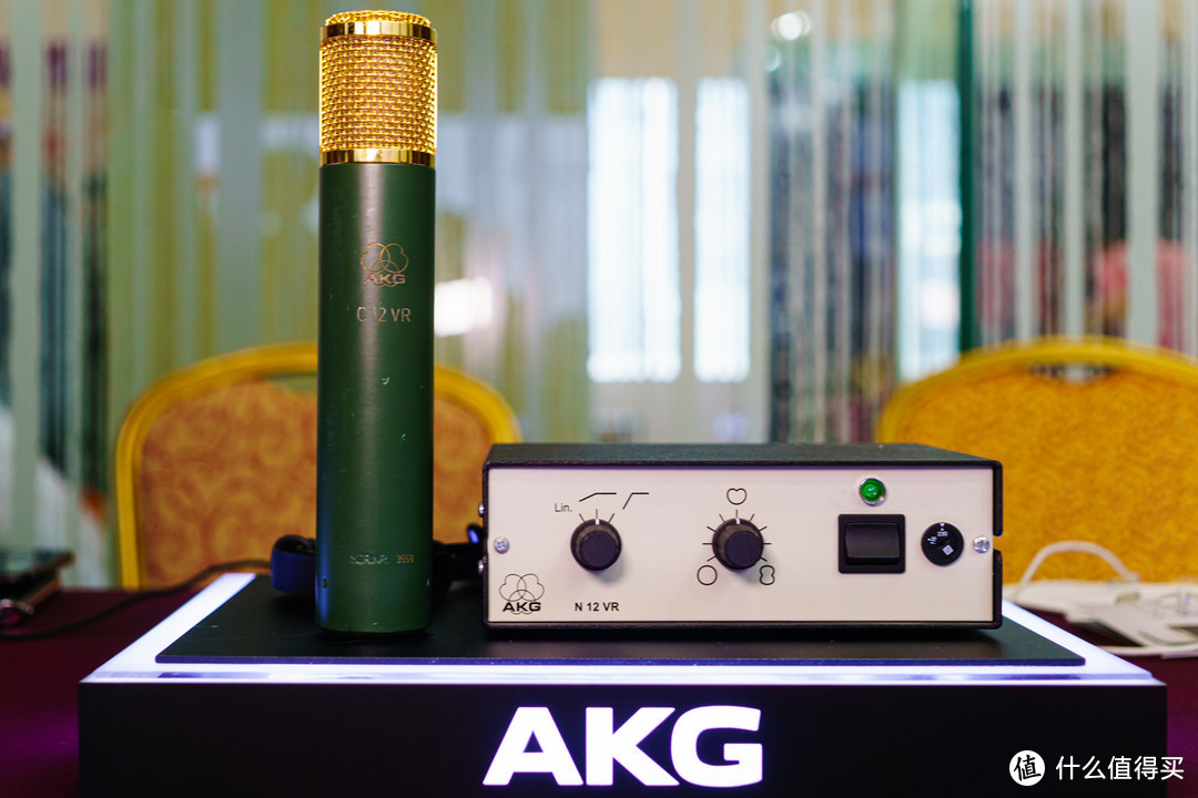 经典梅花标再现江湖：AKG 爱科技 发布 K361、K371头戴式便携耳机