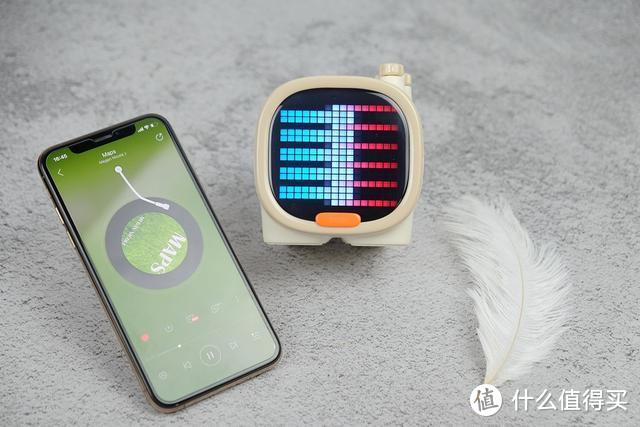 从未见过这么好玩的音箱，像素音箱结合APP，这个组合很特别