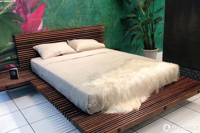 Furniture China 2019:怎么可以把家具设计的这么好看!(大量展会产品图片欣赏)