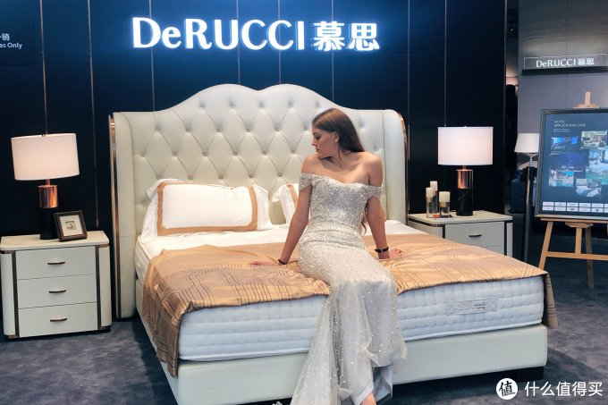 Furniture China 2019:怎么可以把家具设计的这么好看!(大量展会产品图片欣赏)