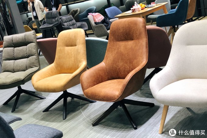 Furniture China 2019:怎么可以把家具设计的这么好看!(大量展会产品图片欣赏)