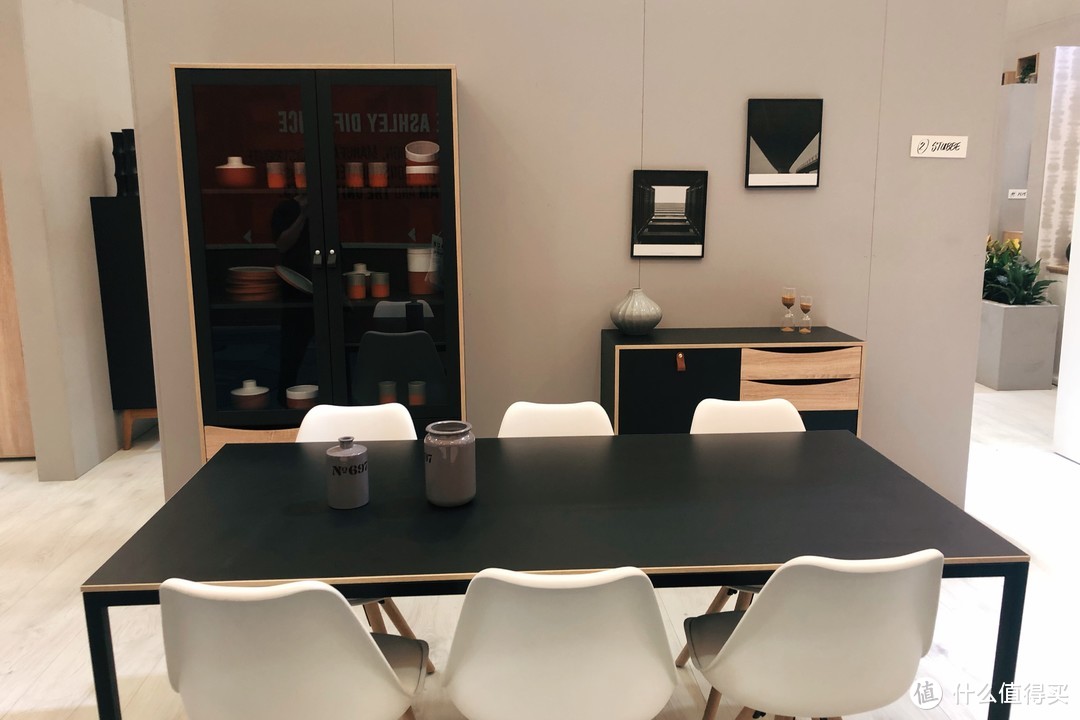 Furniture China 2019：怎么可以把家具设计的这么好看！（大量展会产品图片欣赏）