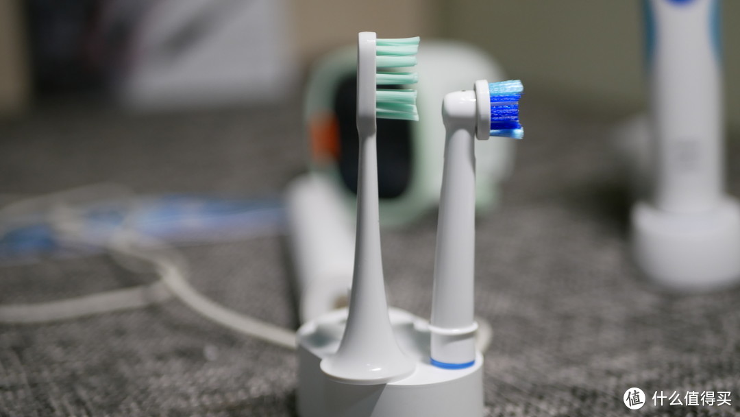 值友福利，博朗欧乐B电动牙刷开箱，简单对比小米电动牙刷
