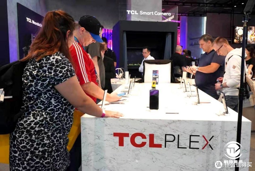 传承显示优势，追求体验升级 TCL PLEX智能手机在海外首发