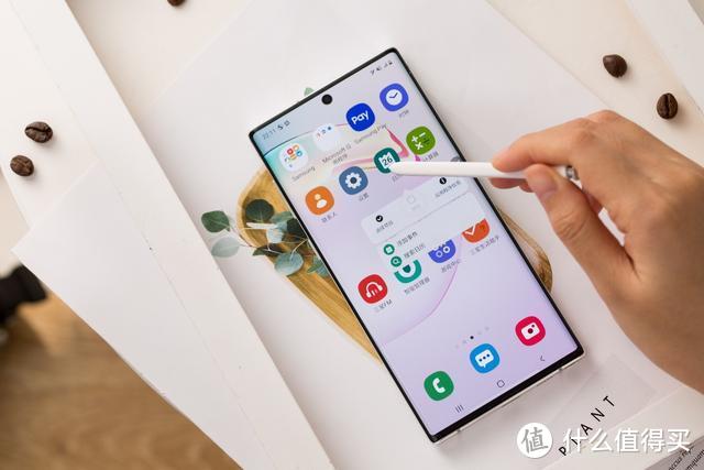 跟着大妈学剁手 三星Note10评测：持币观望的消费者可以下单了