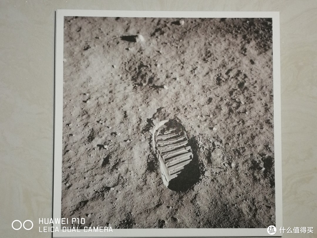 "38万、亿级像素"能拍出什么照片——哈苏（HASSELBLAD）哈苏登月明信片