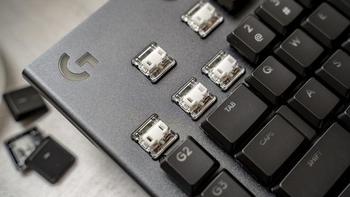 罗技G813 RGB机械游戏键盘使用总结(手感|游戏|灯光)