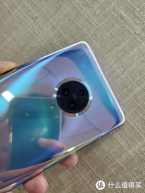 vivo NEX 3 5G提前上手 华为Mate 30保护壳曝光