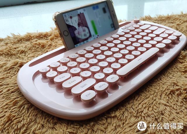 颜值与科技并重指尖神奇的触感—富德K510d无线蓝牙键盘体验