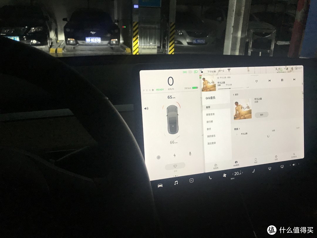 颜值与实力并存，特斯拉Model 3的不充值实用通勤评测