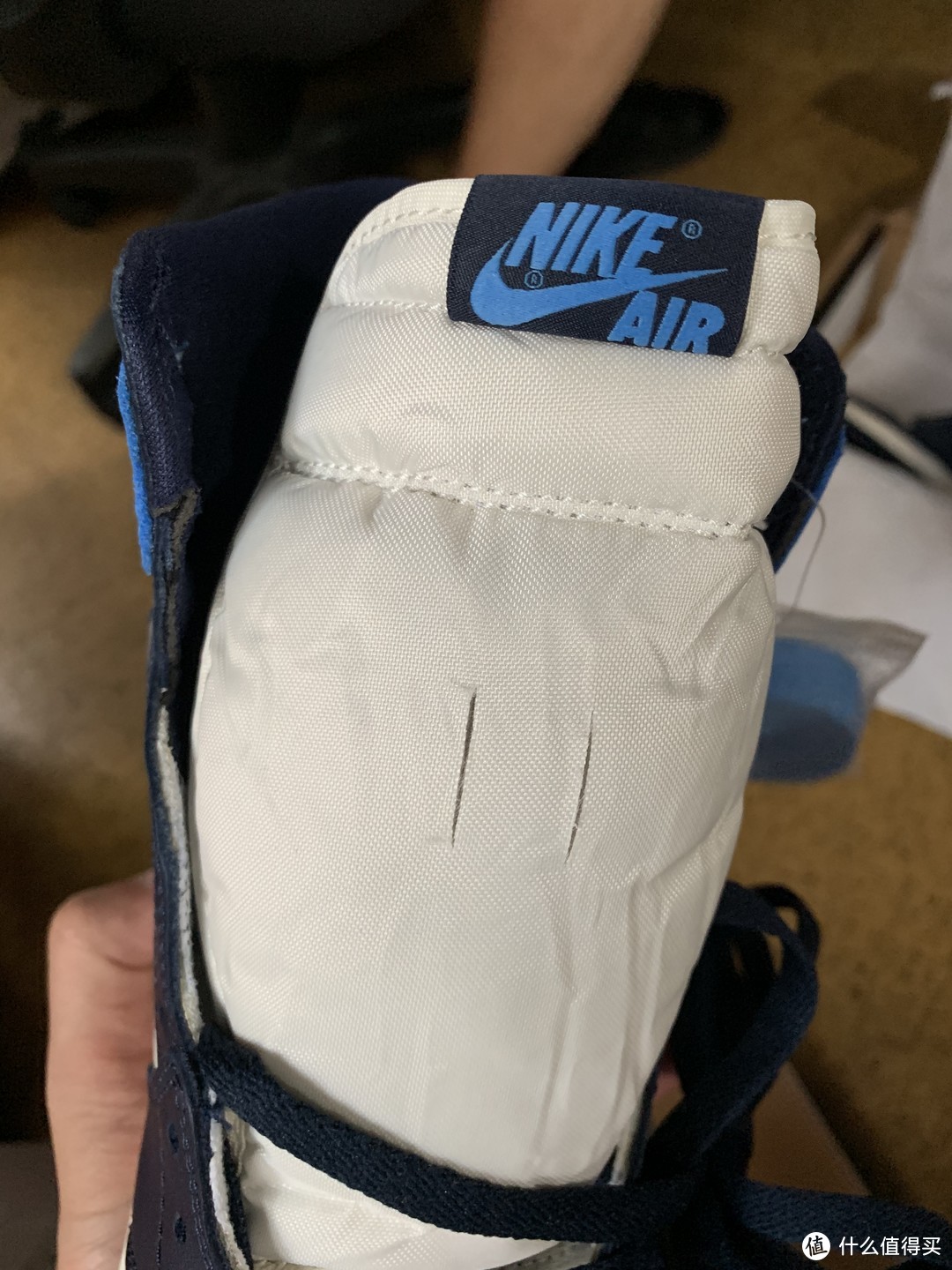 黑曜石 Air Jordan 1 “Obsidian”