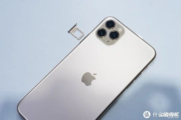 蘋果iphone11promax手機外觀展示邊框後蓋攝像頭數據線