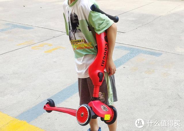 适合2岁+7岁孩子玩耍的童车-酷骑V2二合一儿童滑板车初体验