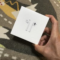 AirPods 2代无线耳机发布使用体验值得买吗使用评测(接口|线材|连接|耳塞套|包装)