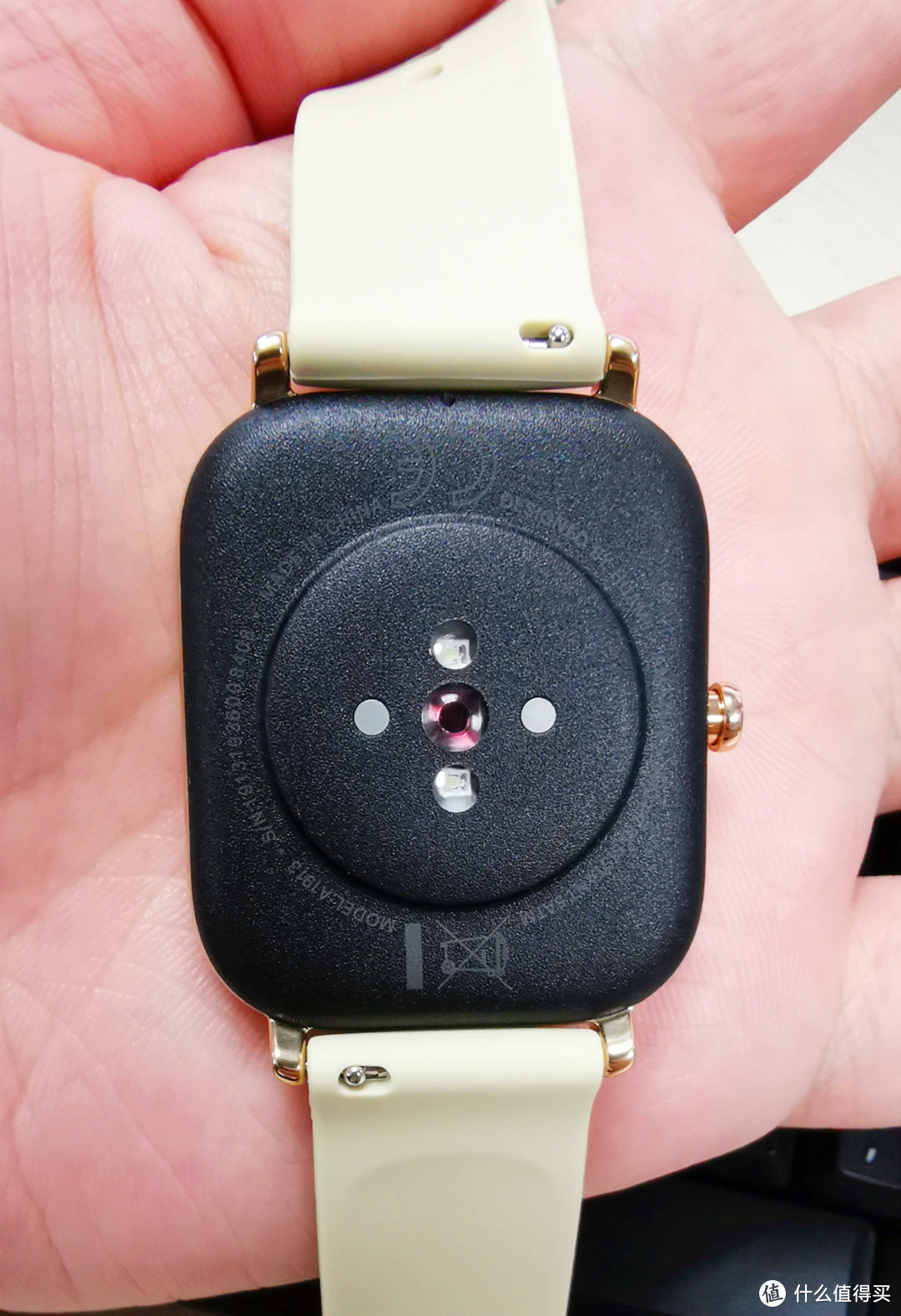 外观长得像Apple Watch的国产智能手表：Amazfit GTS 使用体验