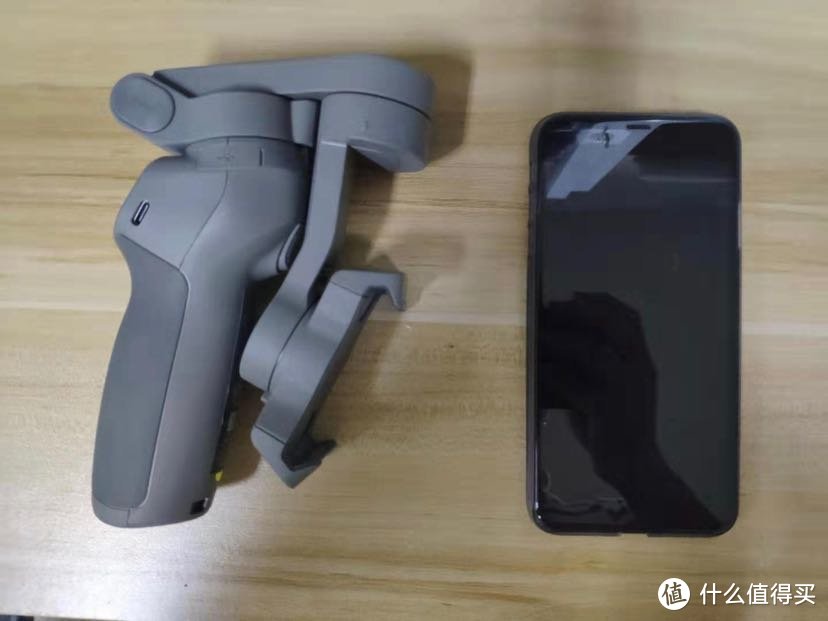 大疆DJI osmo mobile3灵眸3手机云台测评