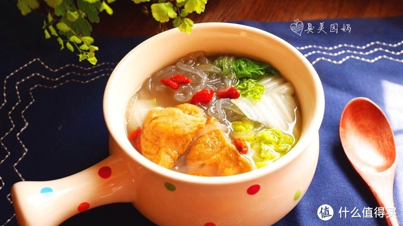 怎么也喝不够的暖胃爆鱼粉丝汤，重点真的是很好喝！