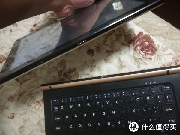 200块钱的WINDOWS平板（昂达OBOOK20PLUS）