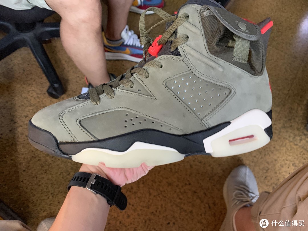 Travis Scott x Air Jordan 6