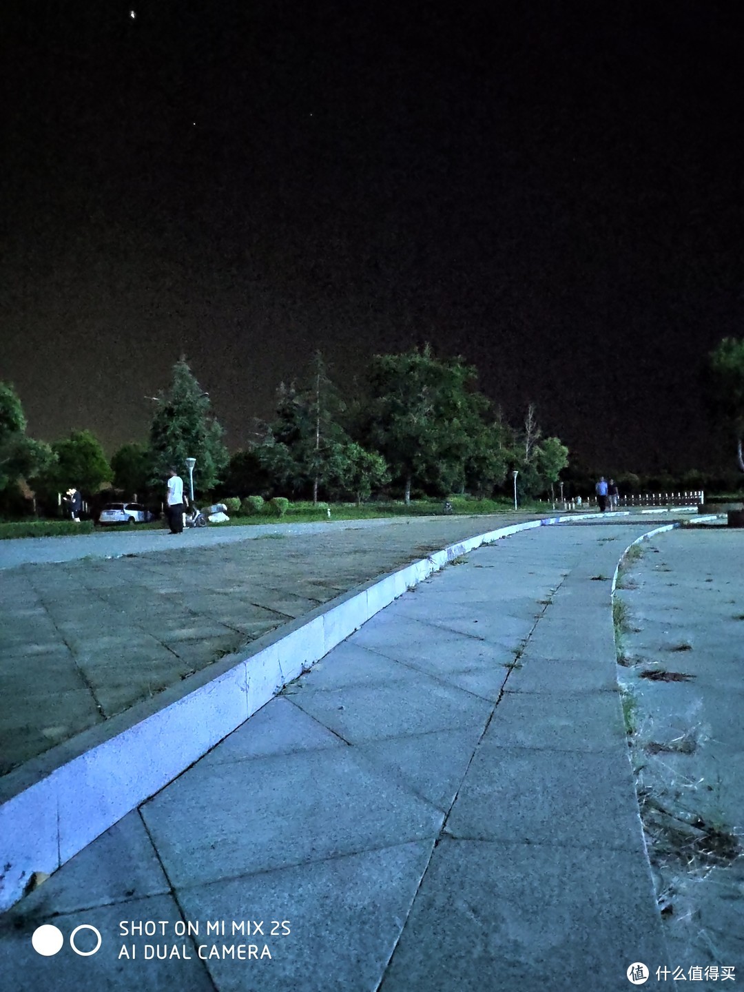 原生相机的超级夜景模式