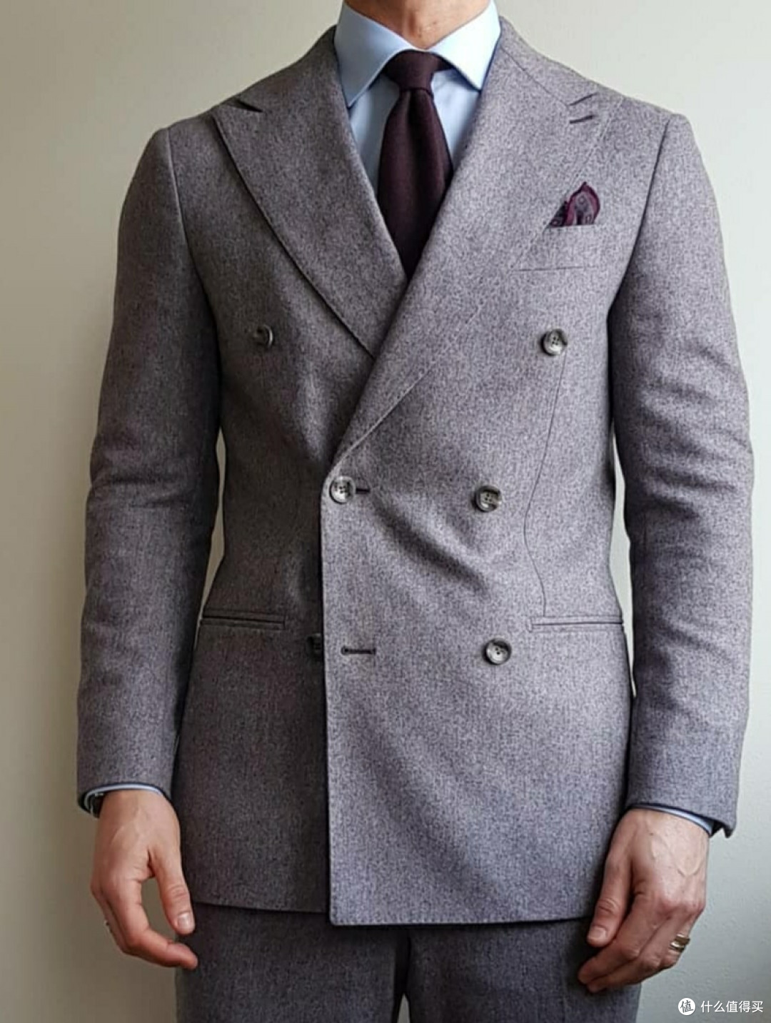 穿搭技巧篇三你知道西装的纽扣该如何扣吗别再傻傻的把西装纽扣全扣上