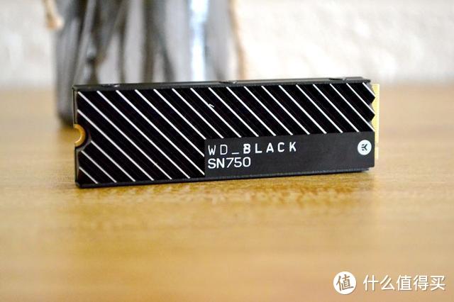 3500兆每秒，又快又稳不掉盘！发烧玩家必备！WD_BLACK SN750剁手记